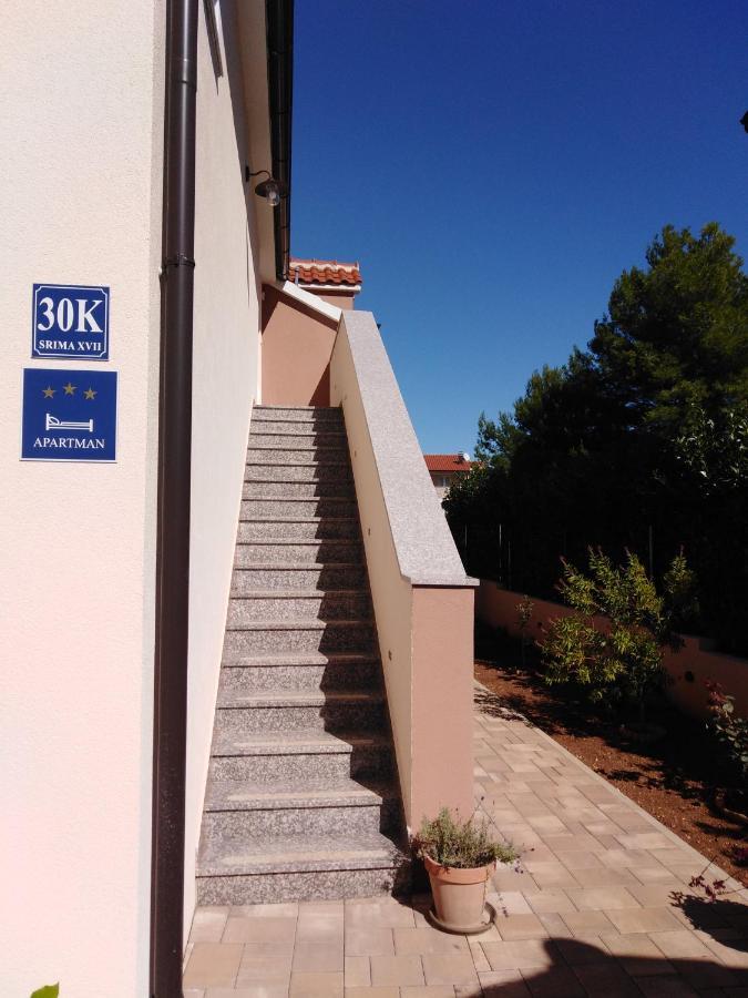 סרימה Apartment Ninic מראה חיצוני תמונה