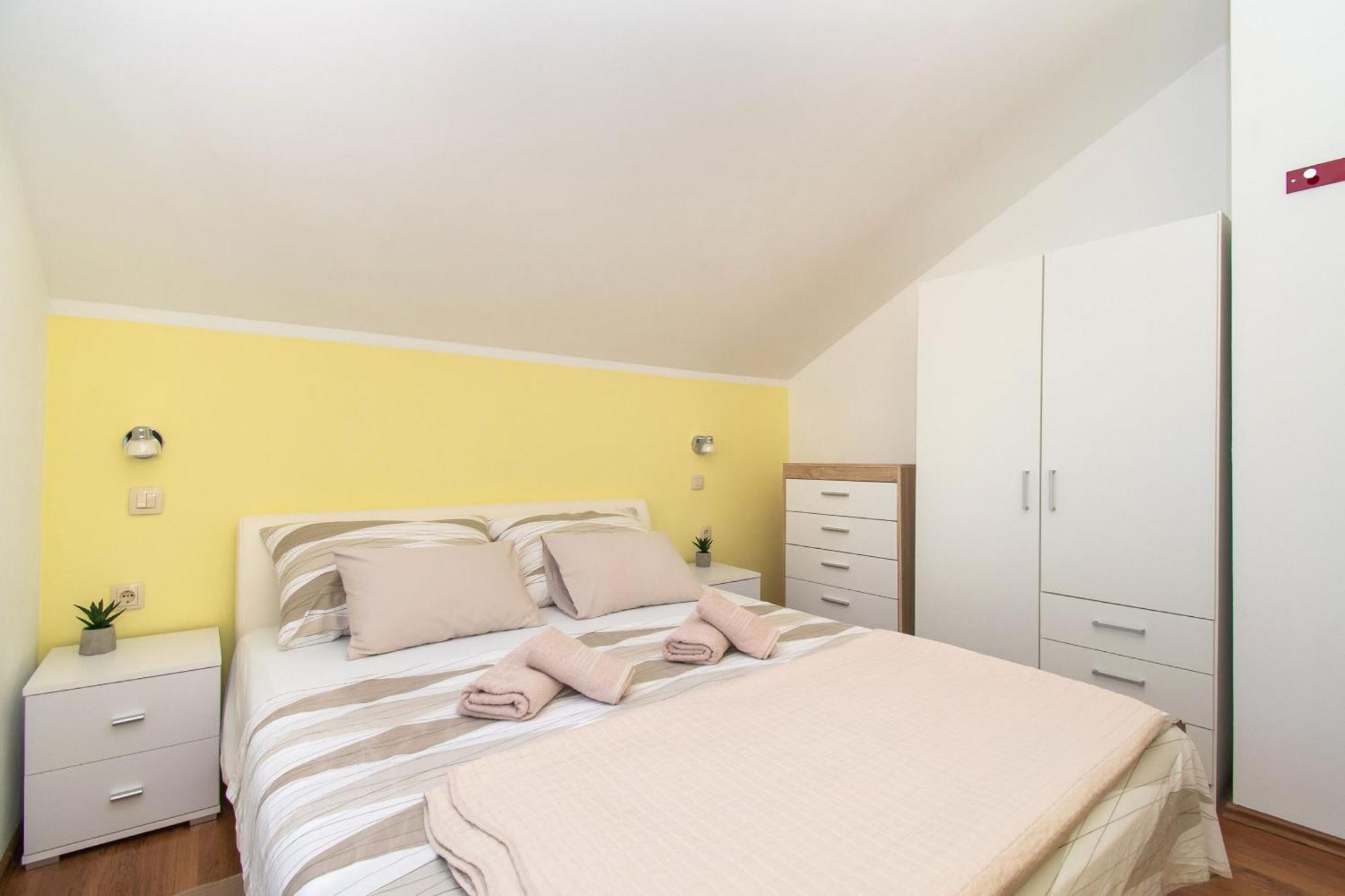 סרימה Apartment Ninic מראה חיצוני תמונה